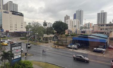 VENTA DE LOCAL COMERCIAL EN PARK SQUARE MEDICAL CENTER VIA ESPAÑA