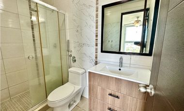 Se vende apartamento en Condado del Rey, Ph Kings Park