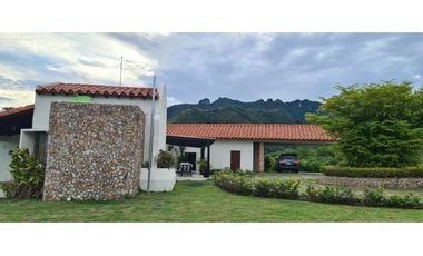 Se vende Finca en la Laguna a 20 minutos de Coronado