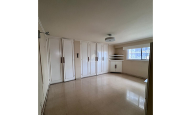 Apartamento amplio en PH Carmel – El Carmen, ideal para familias