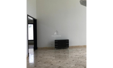 Casa de lujo en Paseo del Parque, Costa del Este, con amplio jardín