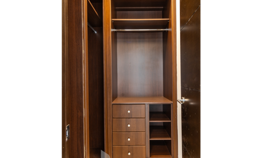 Apartamento con den en venta en Titanium, Costa del Este