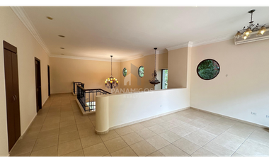 Casa de 4 recamaras en venta en Camino de Cruces, El Dorado