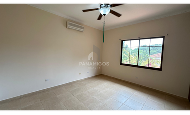 Casa de 4 recamaras en venta en Camino de Cruces, El Dorado