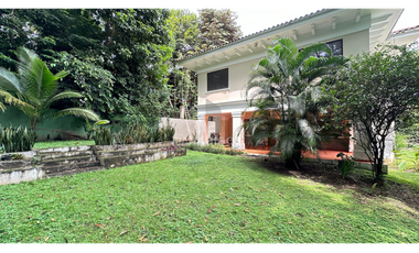 Casa de 4 recamaras en venta en Camino de Cruces, El Dorado