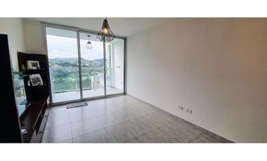 Se vende apartamento en Condado Gardens, Condado del Rey