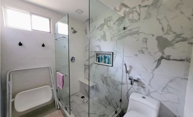 Se vende casa en Crystal Springs, Condado del Rey