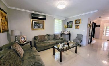 Se vende casa en Crystal Springs, Condado del Rey