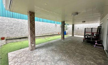 Se vende casa en Dorado Village, Condado del Rey