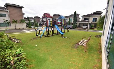 Se vende casa en Dorado Village, Condado del Rey