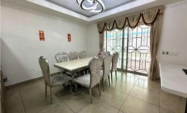 Se vende casa en Dorado Village, Condado del Rey