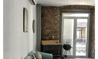 Se Vende Apartamento Amobládo en Casco Viejo