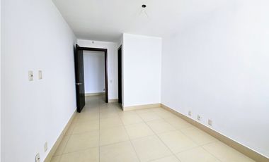 Se vende apartamento en Costa del Este, Ph Breeze