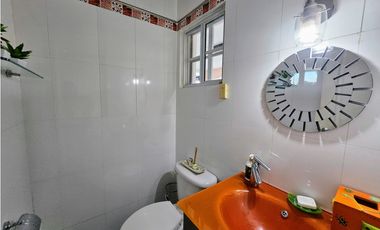 Se vende casa en Fuente del Fresno, Altos de Panamá