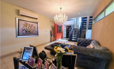 Se vende casa en Altos de Panamá
