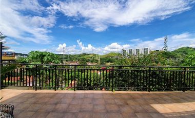 Se vende casa en Altos de Panamá