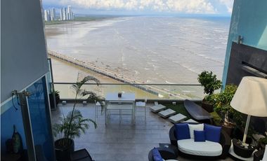 Se vende Penthouse de dos niveles en Coco del Mar, Ocean Sky