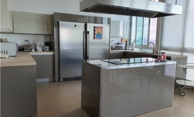 Se vende Penthouse de dos niveles en Coco del Mar, Ocean Sky