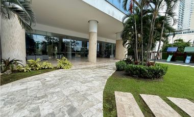 Se vende apartamento con piscina en Punta Pacifica, Ph Aqualina