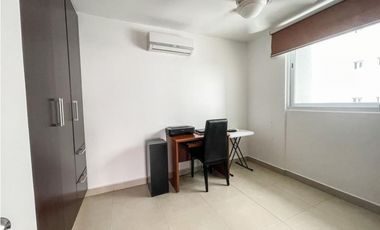 Se vende apartamento en Condado del Rey, Ph Kings Park