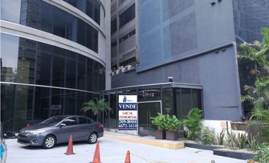 Amplio local en Obarrio (ID 10784)