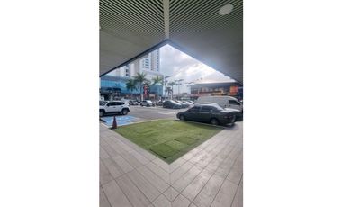 Se Vende Plaza comercial (MZ)