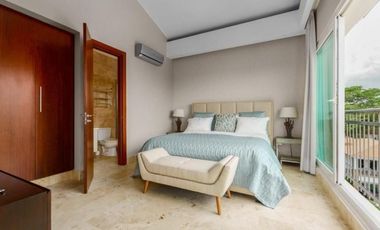 Se Vende y alquila Penthouse en Punta Barco Village, San Carlos