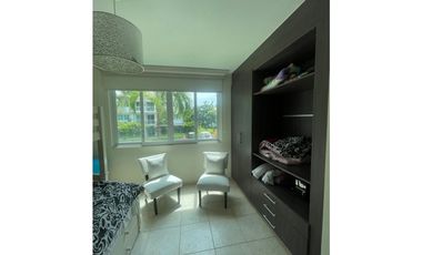 Apartamento en PH Rodman, Playa Bijao (MZ)