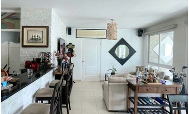 Apartamento en PH Rodman, Playa Bijao (MZ)