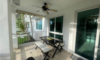 Apartamento en PH Rodman, Playa Bijao (MZ)