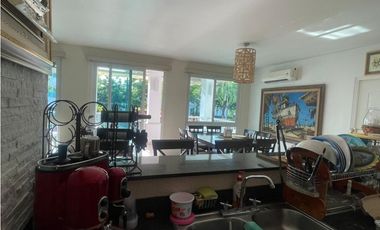 Apartamento en PH Rodman, Playa Bijao (MZ)