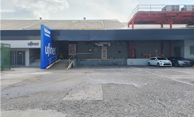 SE ALQUILA BODEGA EN TRANSISTMICA