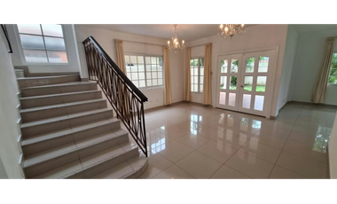 VENDO CASA EN COSTA SUR – MODELO MS GRANDE + 4 RECMARAS + JARDN