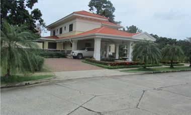 Camino de Cruces - Casa en Alquiler o Venta