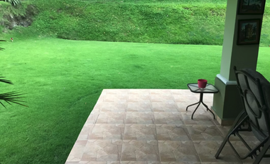 Villa Lucre - Casa en Venta con Amplio Terreno
