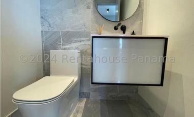 Apartamento en Venta en Santa Maria. 26-5407.