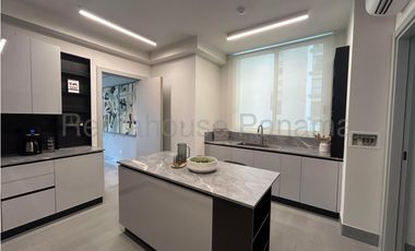 Apartamento en Venta en Santa Maria. 26-5407.