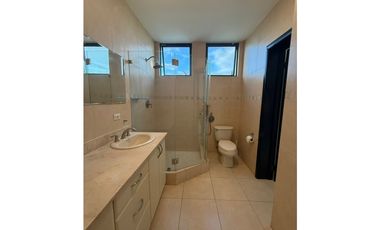 VENTA – AMPLIO APARTAMENTO EN PH PARQUE DEL MAR I, COSTA DEL ESTE