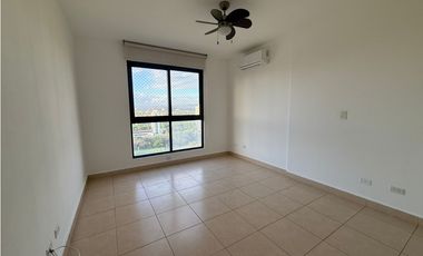 VENTA – AMPLIO APARTAMENTO EN PH PARQUE DEL MAR I, COSTA DEL ESTE
