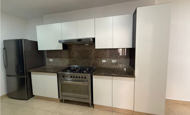 VENTA – AMPLIO APARTAMENTO EN PH PARQUE DEL MAR I, COSTA DEL ESTE