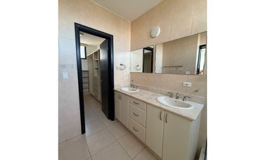 VENTA – AMPLIO APARTAMENTO EN PH PARQUE DEL MAR I, COSTA DEL ESTE