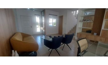 Venta de Casa en PH Aventura, Brisas del Golf, Sector Paseo del Norte