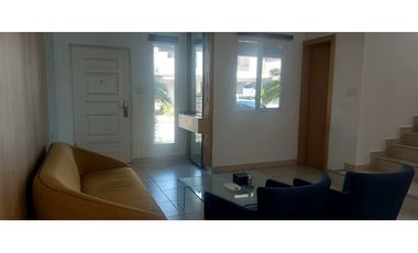 Venta de Casa en PH Aventura, Brisas del Golf, Sector Paseo del Norte