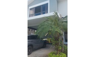 Venta de Casa en PH Aventura, Brisas del Golf, Sector Paseo del Norte
