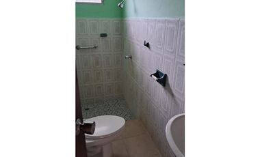 Casa Venta  En Los Algarrobos  a lado del Complejo Deportivo