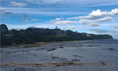 Vendo Finca de 36 Hectáreas con Vista al Mar