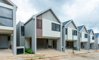 Venta Casa en Green City, Residencial Aura