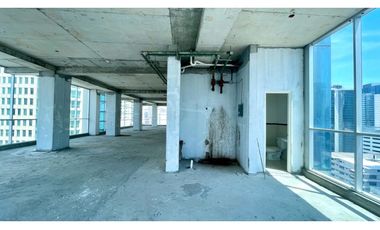 Venta de local en obra gris para oficinas.Ph Molon Tower
