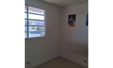 VENTA CASA EN BARRIO COLON LA CHORRERA (OF)