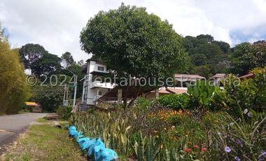 Apartamento en Venta en Bajo Boquete. 26-5310.